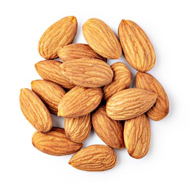 Beyaz arkaplanda izole edilmiş badem fıstıkları