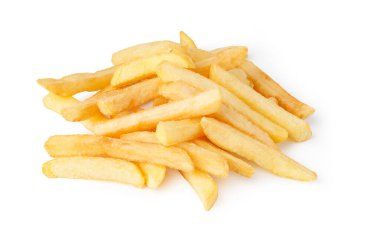 Çıtır çıtır patates kızartmaları üst üste yığılarak cazip bir fast food tepeciği oluşturuyor.