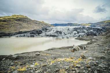 South Iceland'deki / daki Solheimajokull Buzulu