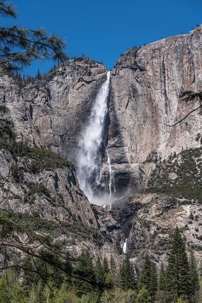 Upper Yosemite Falls Sunny Day California Usa — Stock fotografie