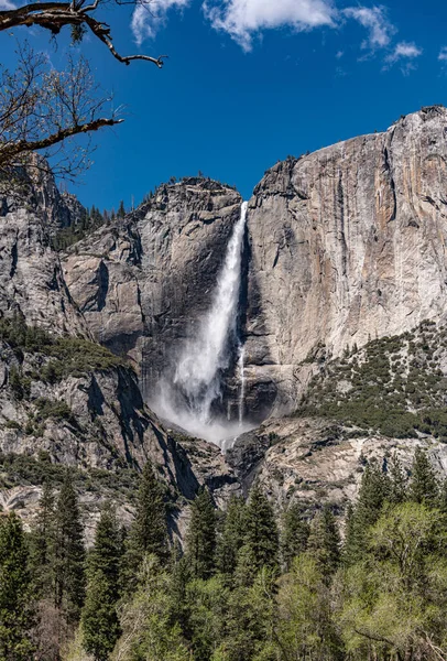 Yosemite Falls Beatuiful Day California Usa — Stock Photo, Image