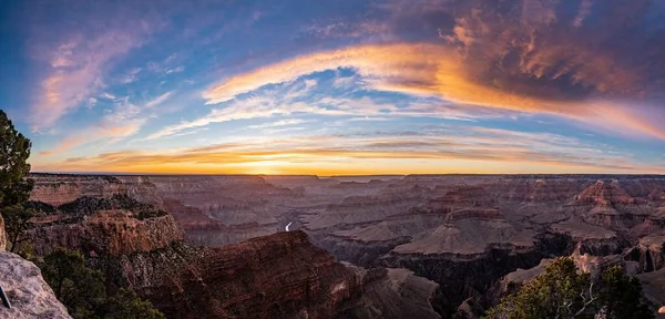 アリゾナ州グランドキャニオンの夕日 — ストック写真