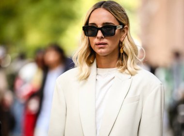 MILAN, Italy- 21 Eylül 2022: Candela Pelizza Milano 'da sokakta.