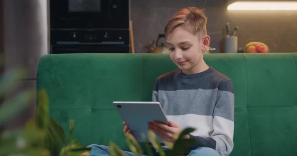 Little Boy Using Tablet Sofa Home Spending Quality Time Home — Stok Video