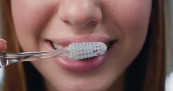 Close Oral Hygiene Braces Teen Girl Cleaning Brushing Teeth Clear — Stok Video