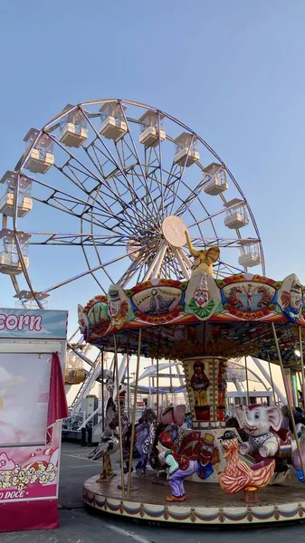 Carrousel Dans Parc Attractions — Photo
