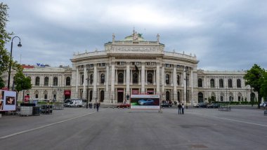 Viyana, Avusturya - 2 Mayıs 2009 - Viyana, Avrupa 'da Burgtheater