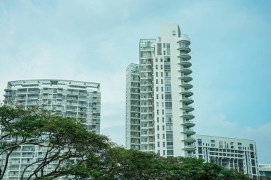 Singapur, Asya, Güneydoğu Asya, bir şehirde yüksek bir bina.