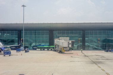 Bangalore, Karnataka - 29 Mart 2022: Kempegowda Uluslararası Havaalanı Bangalore, Karnataka, Hindistan