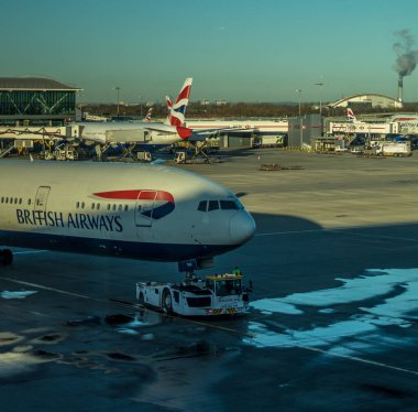 Heathrow, Londra - 28 Ocak 2019: British Airways Havaalanı, Londra, İngiltere, Birleşik Krallık