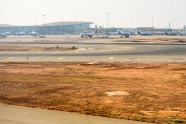 Bengaluru, Hindistan - 1 Nisan 2019: Bangalore Bengaluru Kempegowda Uluslararası Havaalanı 'nda Indigo Air India uçağı
