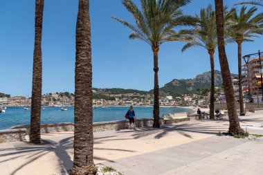 Port de Soller, Mallorca, Ballearic Adaları 'nın sahil ve marinası.