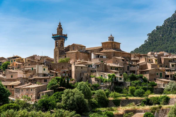 Valldemossa Traditionelles Dorf Tramuntana Gebirge Valldemossa Mallorca Balearen Spanien Stockfoto