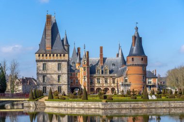 Maintenon, Fransa - 22 Mart 2024: Paris yakınlarındaki Eure-et-Loir Bölümü 'nde Maintenon Kalesi ve Bahçesi