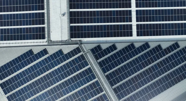 Αεροφωτογραφία Ηλιακών Συλλεκτών Φωτοβολταϊκών Συλλεκτών Ηλιακή Ενέργεια Για Πράσινη Ενέργεια — Φωτογραφία Αρχείου