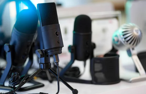 Microfone Condensador Profissional Para Gravação Voz Profissional Gravação Microfone Podcast — Fotografia de Stock