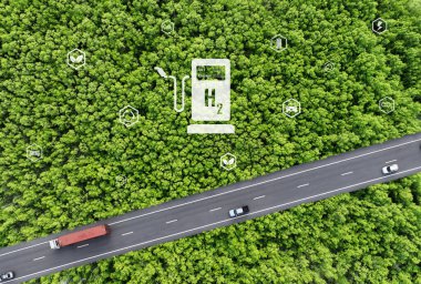Yeşil hidrojen konsepti. Sürdürülebilir yenilenebilir enerji. Hidrojen yakıtlı hücre aracı. Sıfır emisyon arabası. Gelecek enerjisi. Yeşil teknoloji. Yeşil hidrojen enerji üretimi için enerji. Hidrojen ekonomisi.