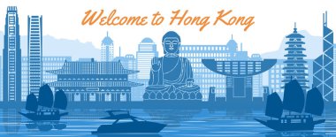 Hong Kong 'un ünlü silueti nehir ve teknenin arkasında ve kulelerin önünde.