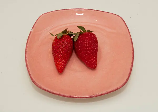 Fresh Organic Raw Strawberries Ceramic Plate Isolated White — Stock Photo, Image
