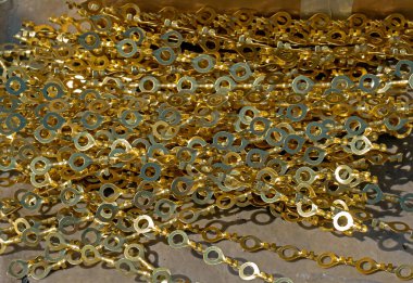 Büyük bir yığın altın bakır metal elektro kontak desen aracı