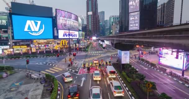 August 2022 Kuala Lumpur Malaysia Timelapse Video Illumuminated Street Road — стокове відео