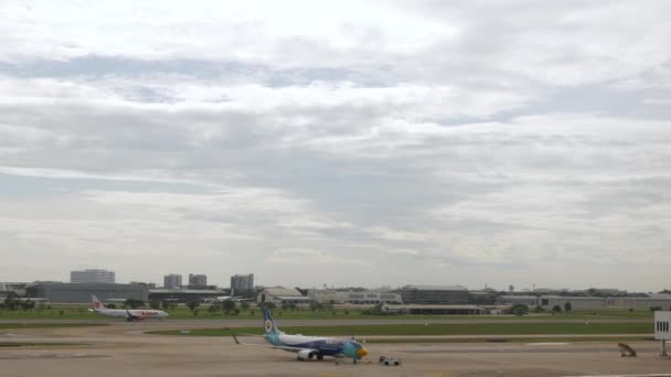 December 2022 Donmuang Airport Bangkok Thailand Boeing B737 Airplane Park — Vídeos de Stock