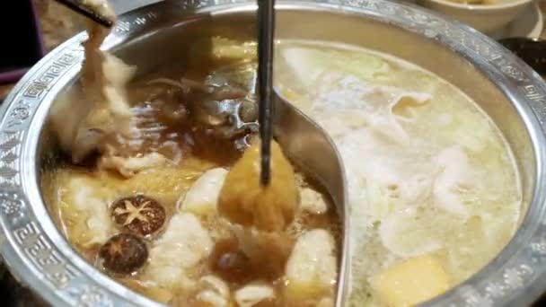 View Boiling Hot Pot Tasty Spicy Soup Shabu Shabu Chinese — Stock Video