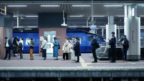 November 20222 Fukuoka Japan Many Passenger Waiting Platform Subway Japan — Video Stock