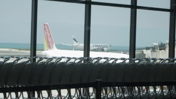 May 2022 Phuket Thailand View Finair Airplane While Taxing Take — стоковое видео