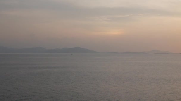 Τοπίο Φυσική Θέα Της Ανοιχτής Διεθνούς Θάλασσας Ενώ Την Ανατολή — Αρχείο Βίντεο