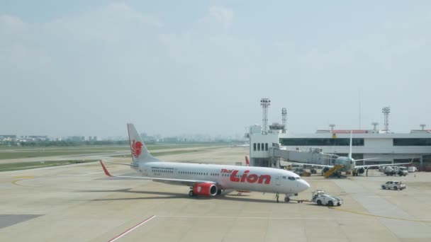 May 2023 Bangkok Thailand Don Muang International Airport Airplanes Doing — Wideo stockowe