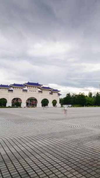Timelapse Uitzicht Hoofdpoort Bij Chiang Kai Shek Memorial Hall Mooie — Stockvideo