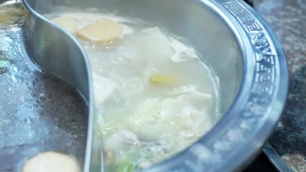 View Boiling Hot Pot Tasty Spicy Soup Shabu Shabu Chinese — Vídeos de Stock