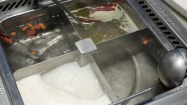 Kaynamış szechwan güveç Çin mutfağı Asya mutfağı manzarası.