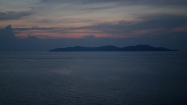 Landschap Natuurlijk Uitzicht Open Internationale Zee Tijdens Zonsopgang Zee Bij — Stockvideo