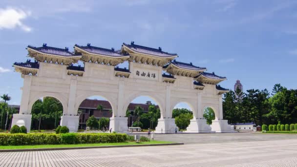Zeitraffer Landschaft Blick Auf Riesige Haupttor Der Chiang Kai Shek — Stockvideo
