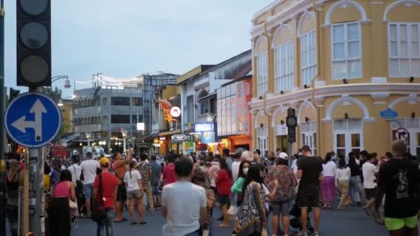 Januari 2023 Phuket Thailand Trångt Turist Människor Shopping Promenader Avkopplande — Stockvideo