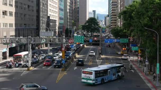 July26 2023 Taiwan Taipei Aerial View Main Street Intersection Capital — Stock Video