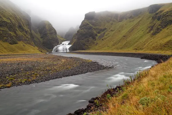 Der Schöne Wasserfall Stjornafoss Einem Nassen Regentag — Stockfoto