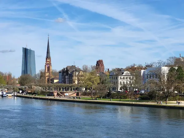 Frankfurt Main 'deki Sachsenhausen Bölgesi