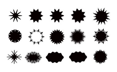 Yıldız patlaması çıkartmaları - beyaz arka planda izole edilmiş yuvarlak ve oval parlak etiketler ve promosyon teklifleri sunan düğmelerden oluşan bir koleksiyon. Promosyon için kırmızı yıldız etiketleri ve rozetleri topla.