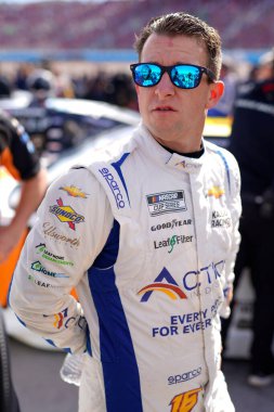 Bir J Allmendinger, Avondale, AZ, ABD 'de düzenlenen NASCAR Kupa Serisi Şampiyonası' na hak kazanmıştır..