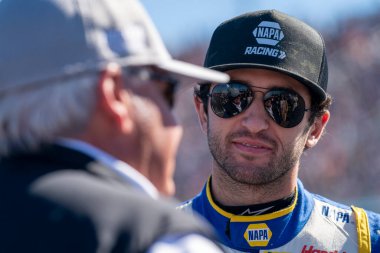 Chase Elliott, Avondale, AZ, ABD 'de düzenlenen NASCAR Kupa Serisi Şampiyonası' na katılmaya hazırlanıyor..