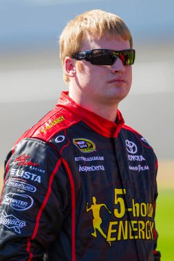 DAYTONA BEACH, FL - 13 Şubat 2011: Steve Wallace (77) Daytona International Speedway at Daytona Beach, FL.