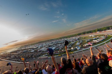 DARLINGTON, SC - Mayıs 07, 2011: Darlington Güney 500 yarışına ev sahipliği yapıyor..