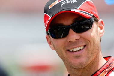 July 06, 2007 - Daytona, FL, USA: Kevin Harvick waits to qualify at the Daytona International Speedway for the running of the NBS Winn Dixie 250 presented by Pepsico in Daytona Beach, FL.