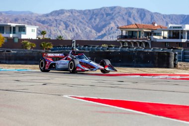 Bassingham, İngiltere 'den Jack HARVEY (30) Termal Klüpte Termal Klüp Açık Testi için yapılan bir alıştırma sırasında dönüşler boyunca seyahat ediyor..