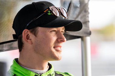 Cambridge, Cambridgeshire, İngiltere 'den CALLUM ILOTT (77), Thermal CA' daki Termal Kulüp Açık Testi 'ne hazırlanıyor..