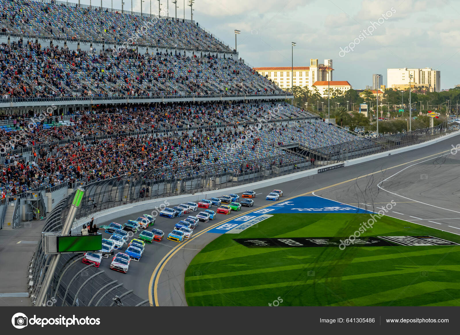 Daytona International Speedway Accueille Nascar Cup Series Pour