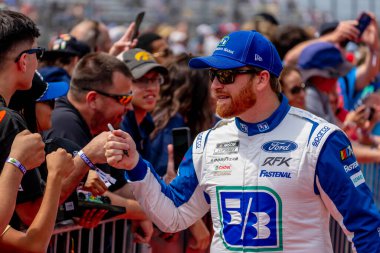 CHRIS BUESCHER (17), Austin, TX 'teki EchoPark Otomotiv Grand Prix' sinden önce hayranlara tanıtıldı..